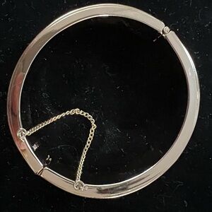 Vintage Sarah Coventry Silver Tone Hinged Bangle Bracelet | Etched Design Signed